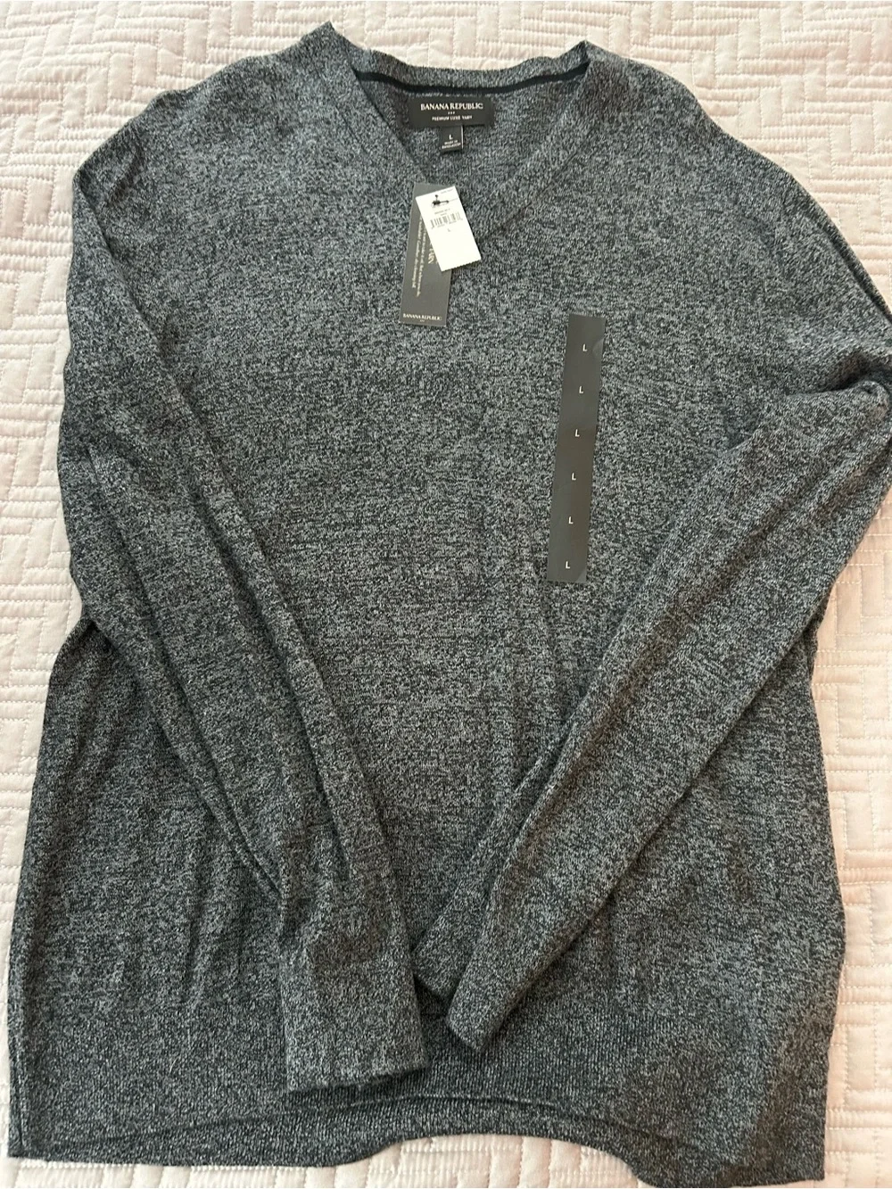 Banana Republic Men's V-Neck Sweater - Charcoal Heather